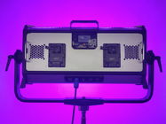 Alto pannello della luce morbida di CRI/TLCI RGBW LED per illuminazione dello studio e del film con i piatti della batteria del V-supporto fornitore