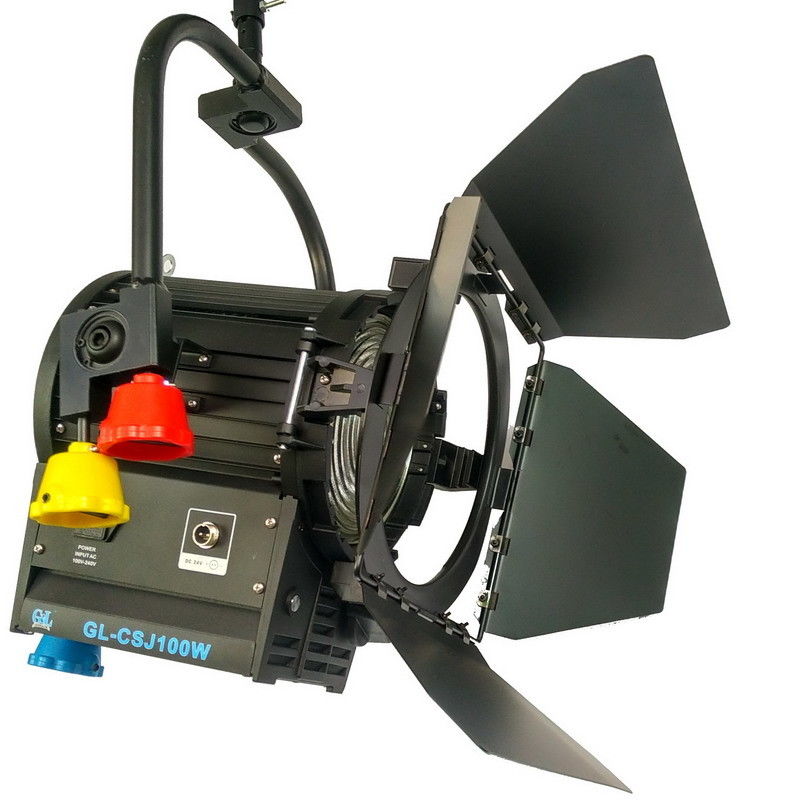 NESSUN'Istruzione Autodidattica di colore della Bi della luce del fan 100W LED Fresnel alta per illuminazione di Videographers fornitore