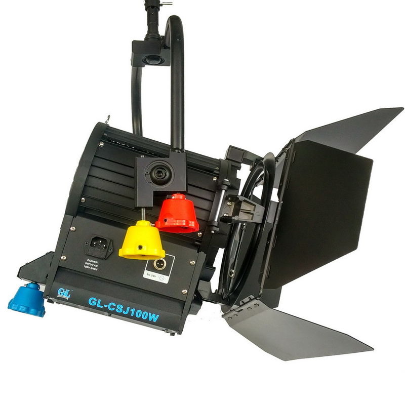 Illuminazione di trasmissione 100W LED Fresnel Video Light High CRI Wolfram Fresnel Light Sostituzione 3200K ((Pole-Operated Yoke) fornitore
